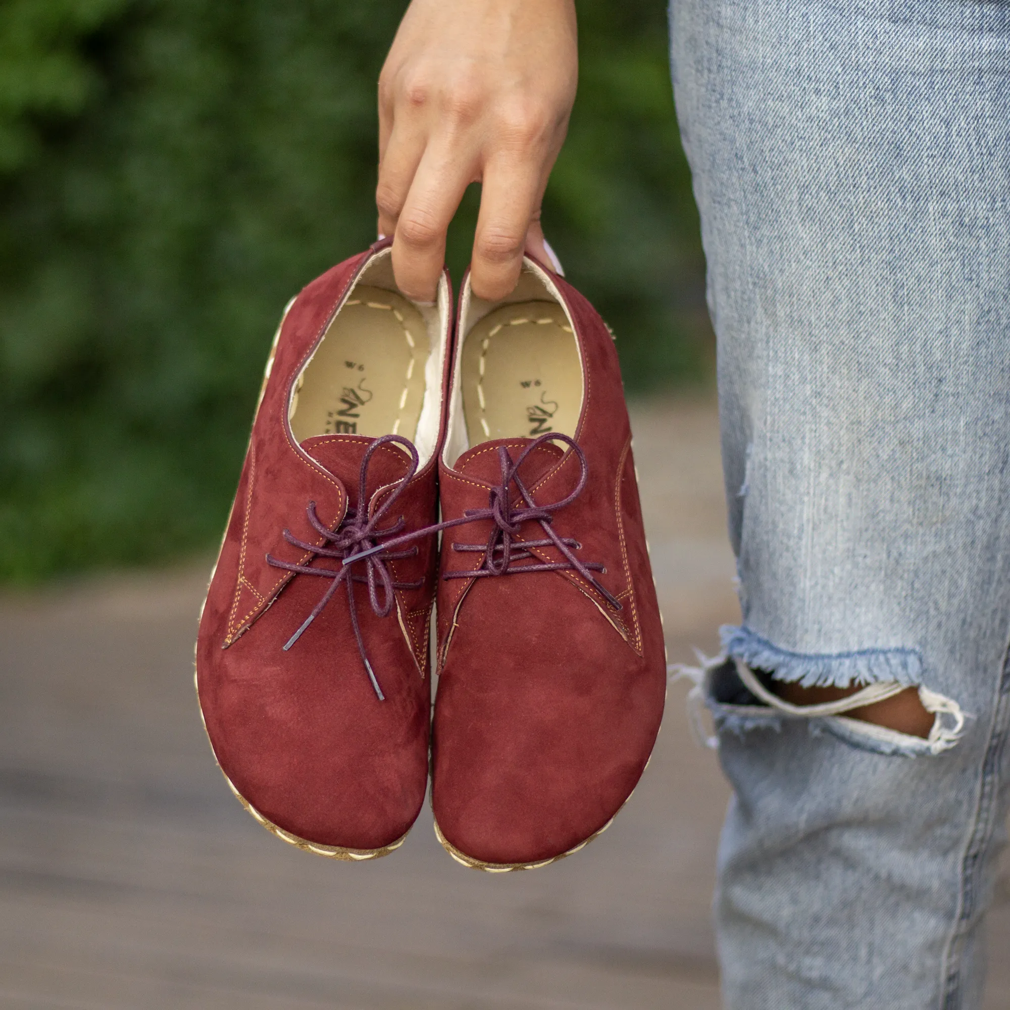 Barefoot Oxford Shoes Women - Laced Burgundy