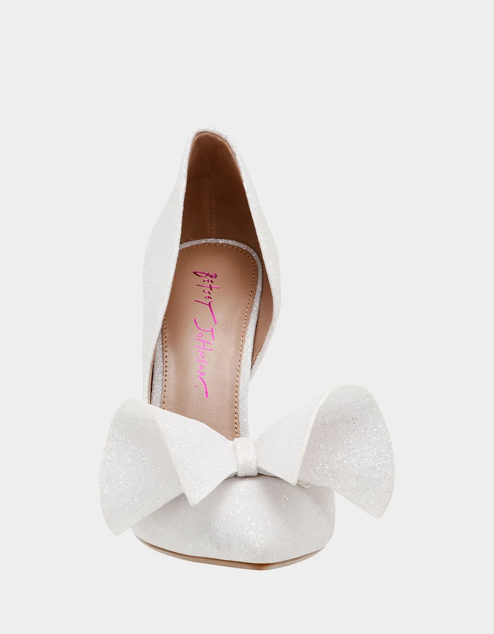 Betsey Johnson Nobble Bow Heel in Ivory