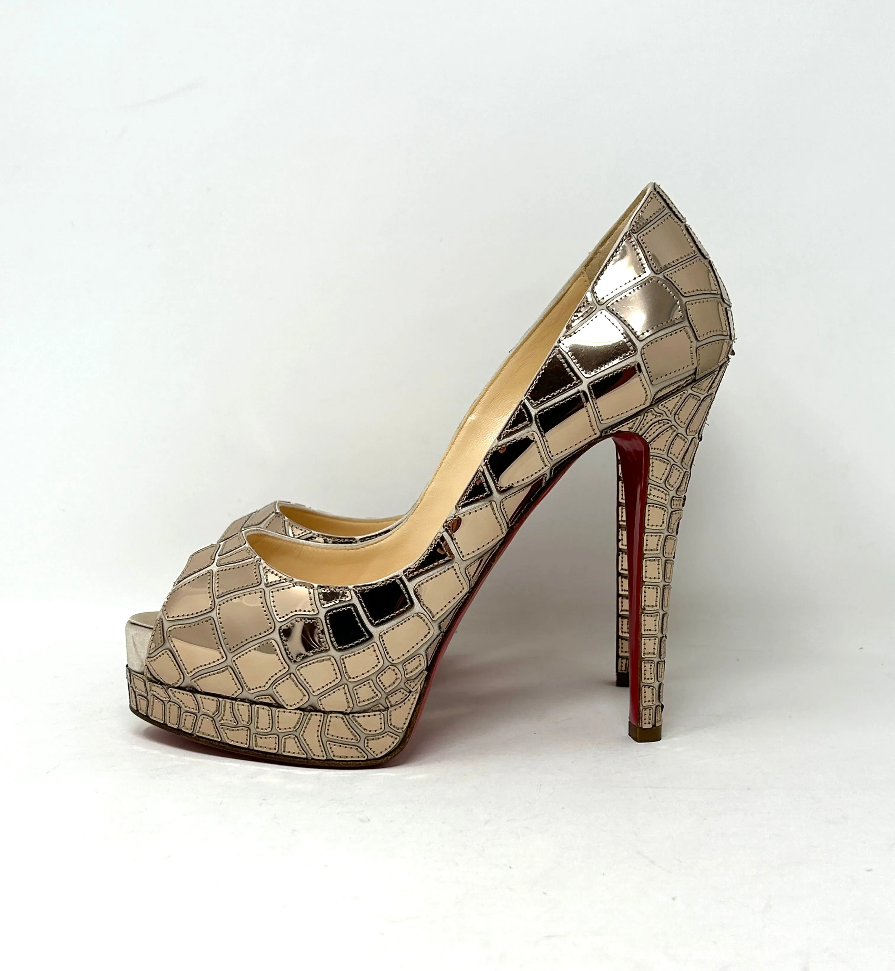 Christian Louboutin Sobek 140 Gold Patent Satin Mirror Effect Peep Toe Heels 39 UK 6