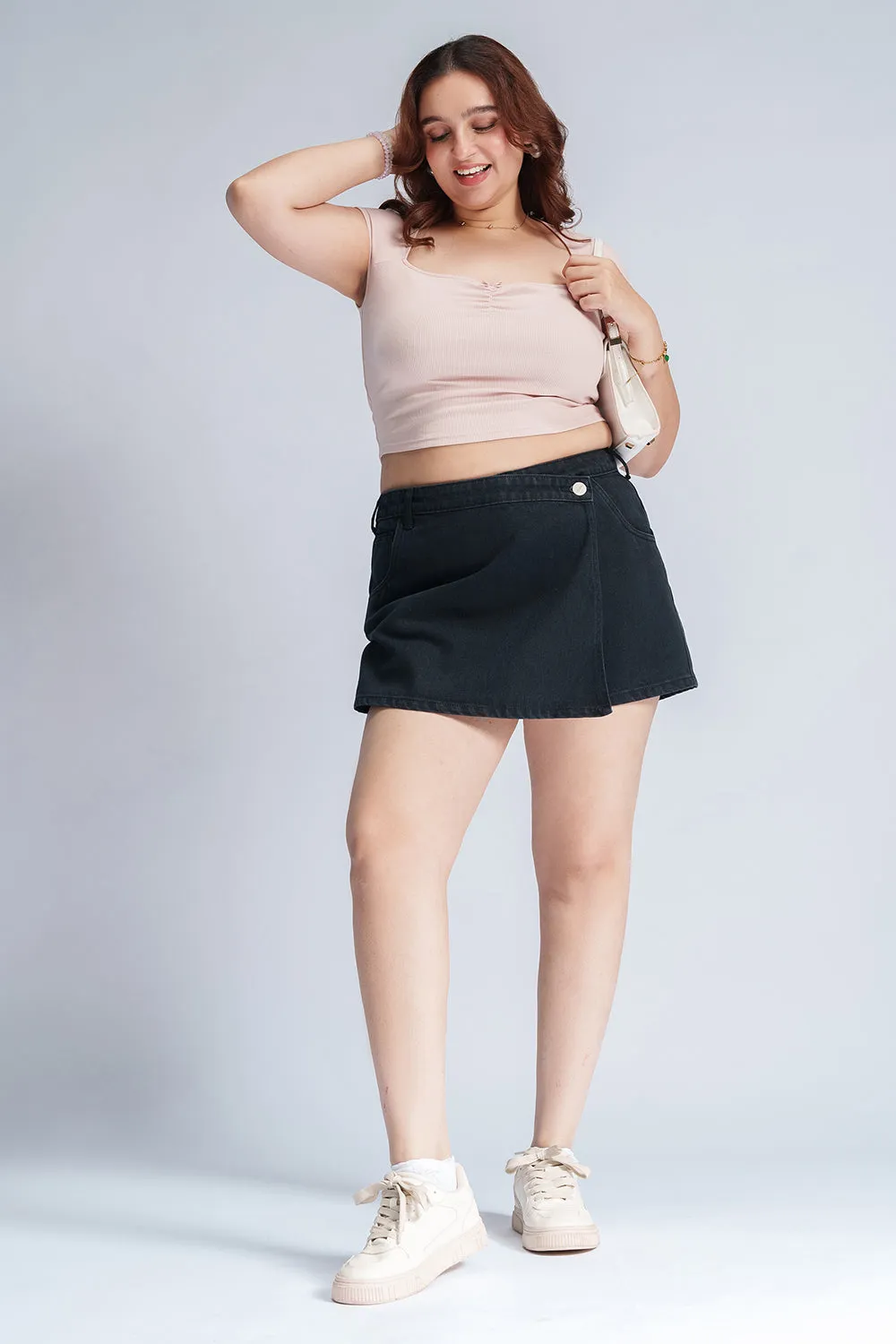 Dark Onyx Curve Asymmetric Waist Denim Skorts