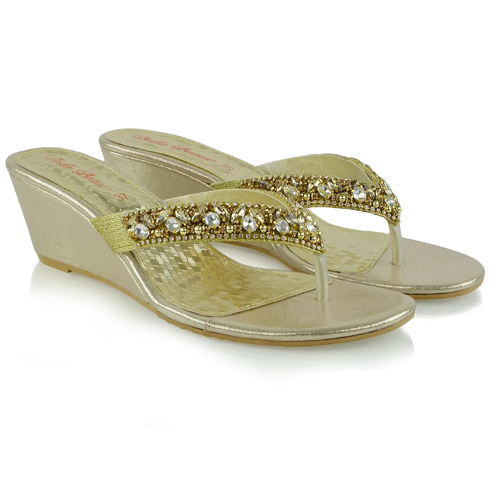 DELILAH TOE POST FRONT DIAMANTE STRAPPY WEDGE LOW MID HEEL THONG SANDALS IN GOLD