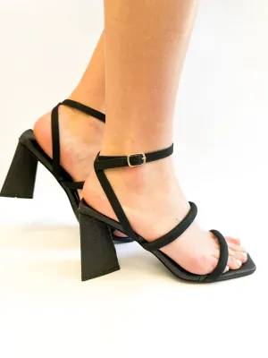 Evangeline Black Heels