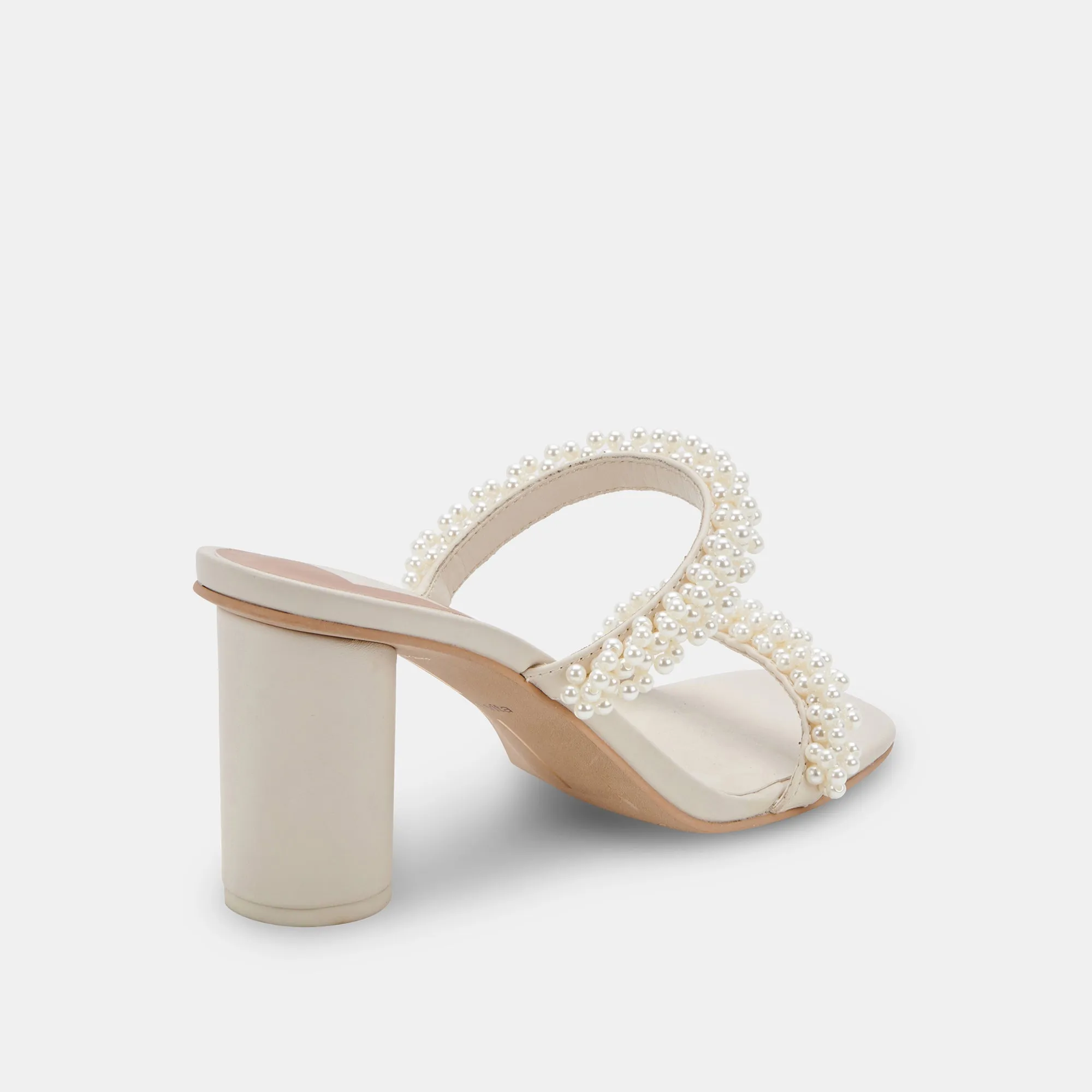 NOEL WIDE HEELS VANILLA PEARLS