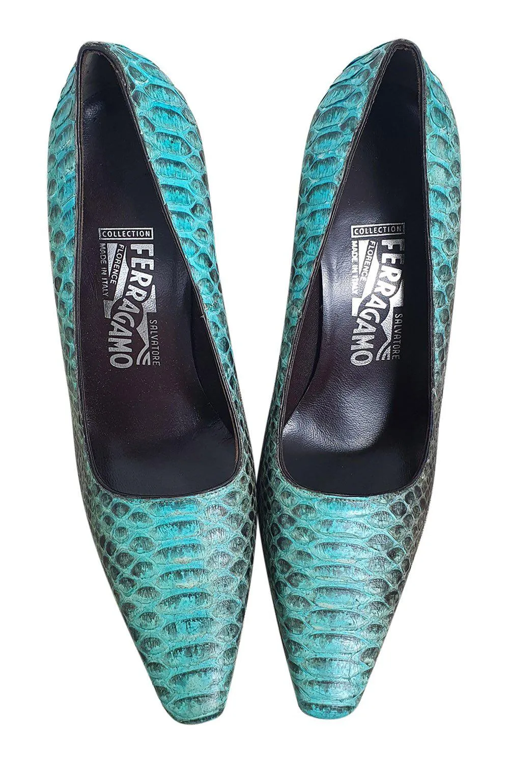 SALVATORE FERRAGAMO Blue Python Leather Almond Toe Pumps (9 B)